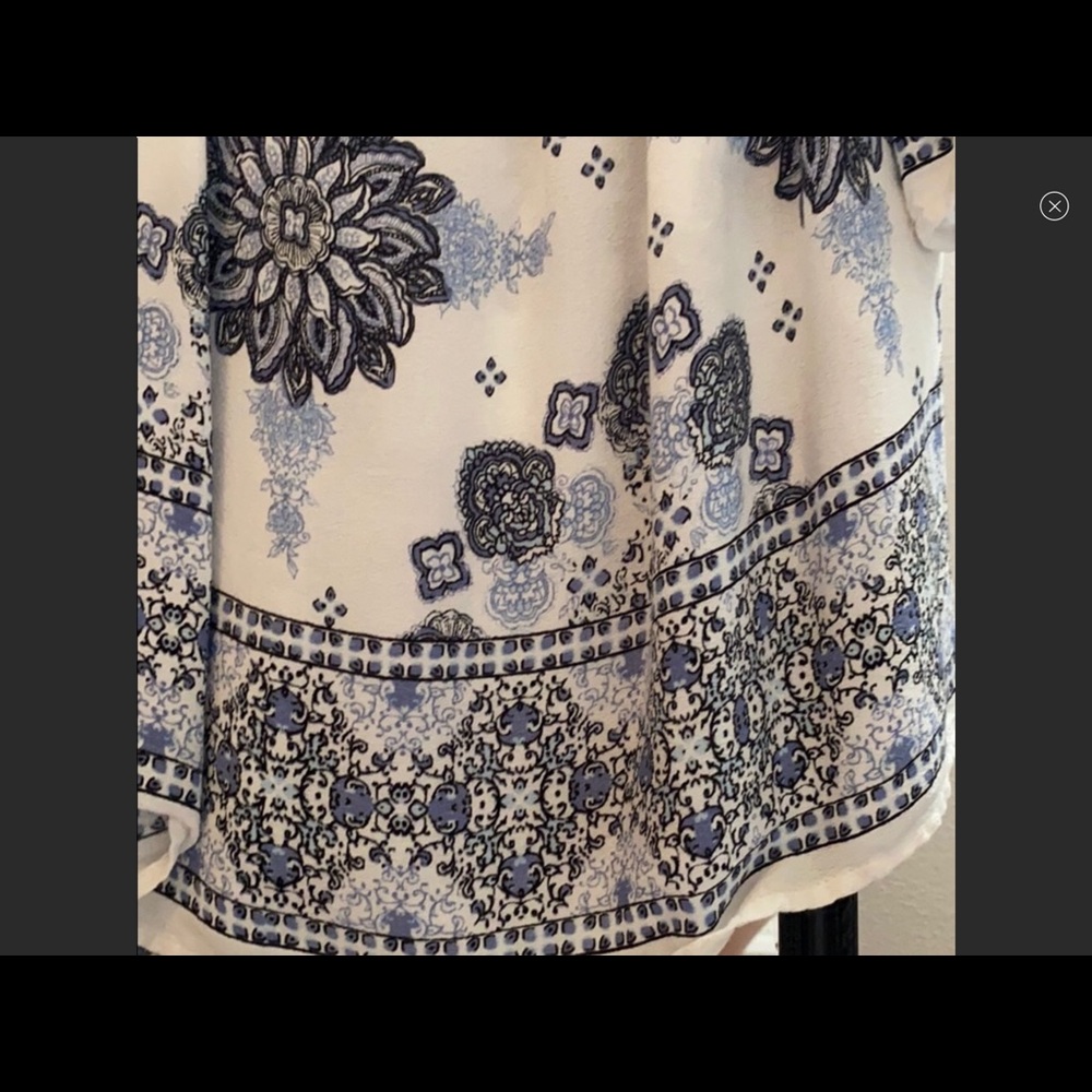 Flowy off the shoulder dress - Picture 3 of 4